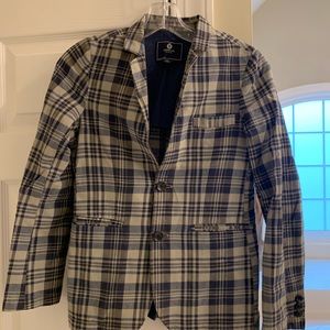 The CUTEST plaid boys blazer!